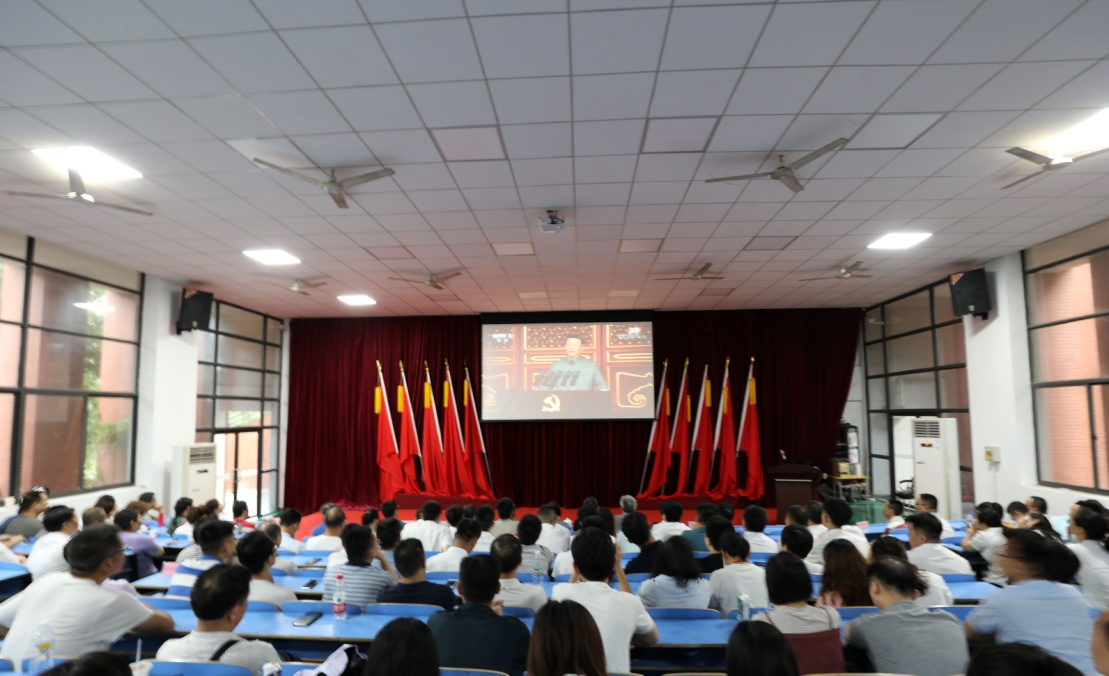 江南平台全体党员集中收看庆祝中国共产党成立100周年大会直播